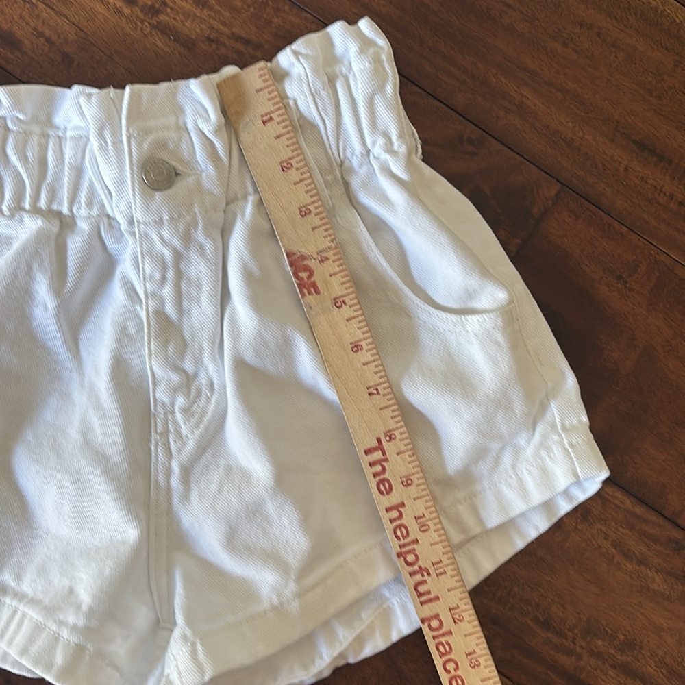 PacSun white denim shorts - paperbag mom fit - Picture 4 of 9